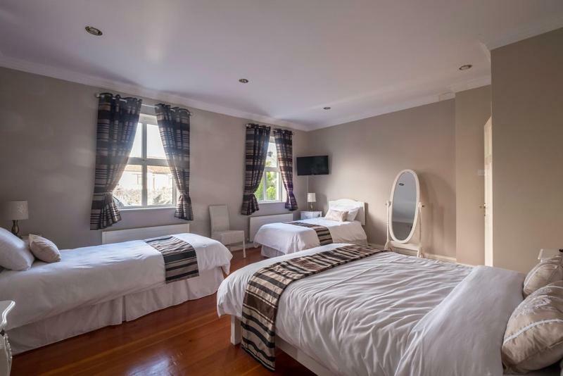 Mulberry Lodge Guest House 발리하우니스 외부 사진